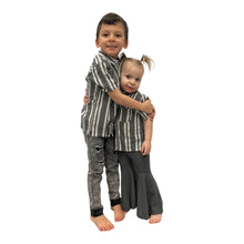 Load image into Gallery viewer, Linen Button Up