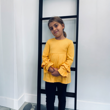 Load image into Gallery viewer, Ruffle Sleeve Tween Tunic