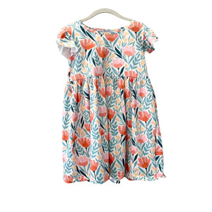 Girls flutter dress in a beautiful floral pattern. Designed with ultra soft comfortable material.