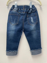 Load image into Gallery viewer, Trendy baby jeans.